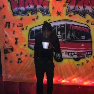 Meet your Posher, Bernard